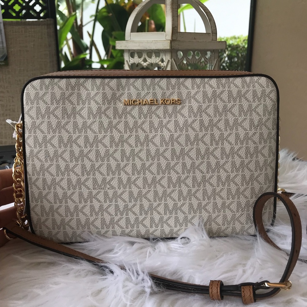Michael Kors large Crossbody Bag - Picture 2 of 8